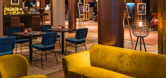 Restaurant Seasons & Bar Gold